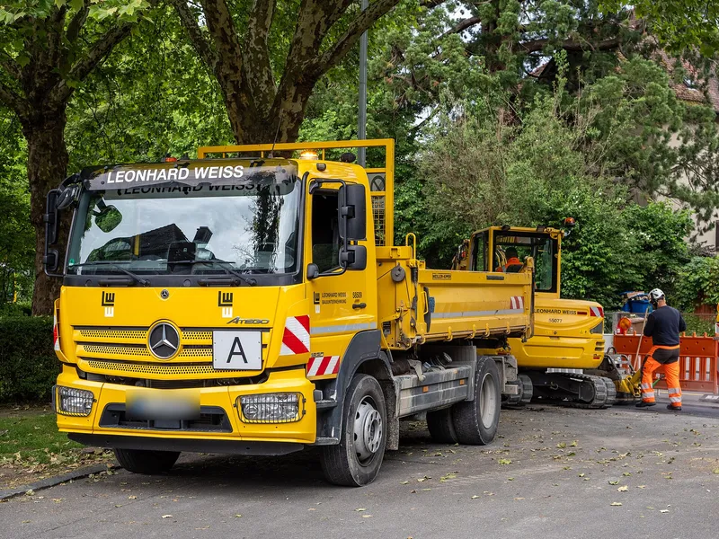 Mercedes-Benz Atego tipper truck